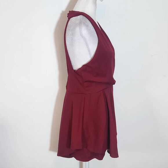 Purple Snow Oxblood Romper NWT Size XL Burgundy Sleeveless Short Romper - Picture 4 of 11